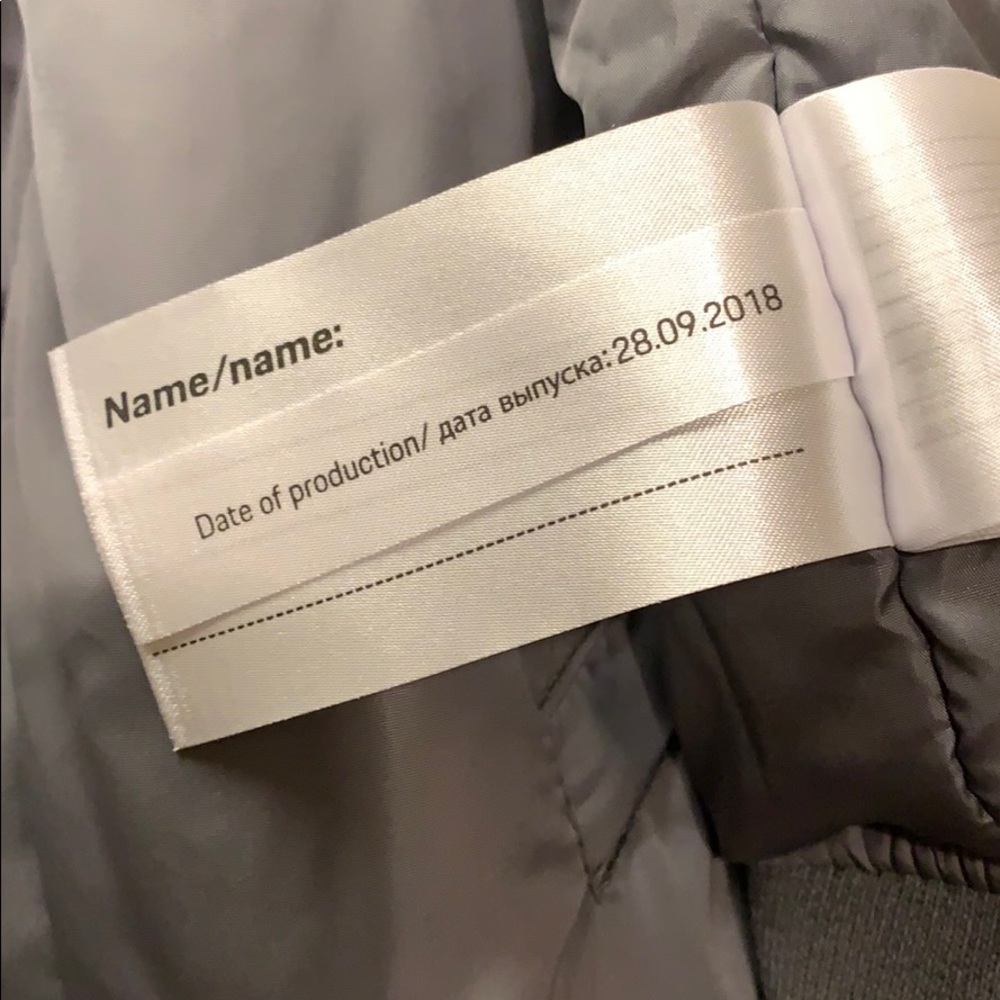 Exclusive Porsche Timeless Machine 911 Coat - Picture 8 of 8
